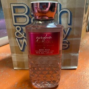 Bath & Body Works Gingham Gorgeous Pink Body Wash